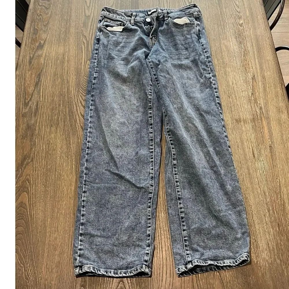 SO Low Rise Baggy Dad Jeans Denim Whisker Medium Wash Blue Junior Size 11/30W